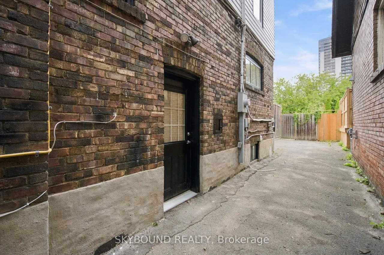 45 Westlake Avenue — photo 36