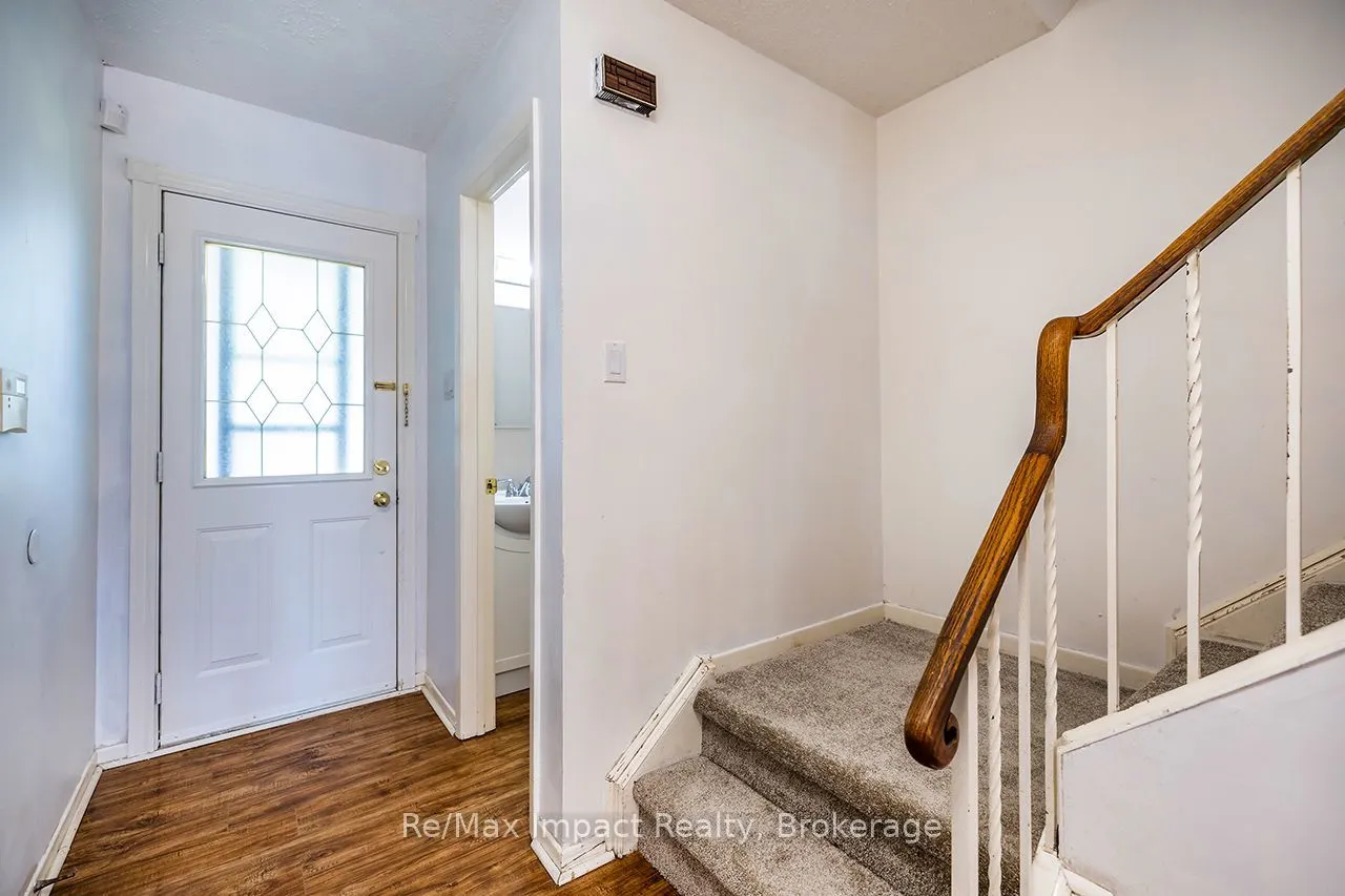 25 Tompkins Lane — photo 3