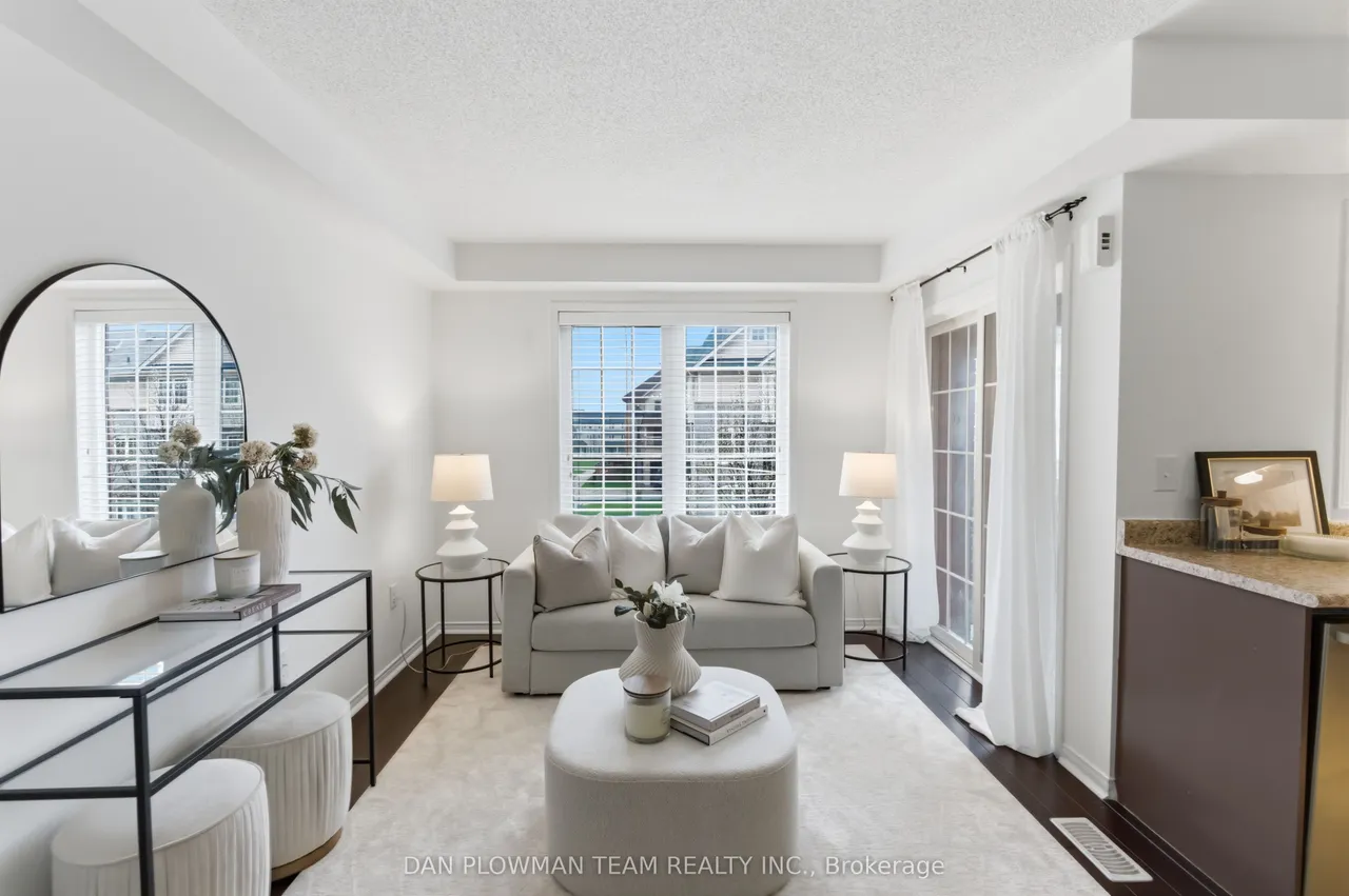 23 Blunden Road — photo 2