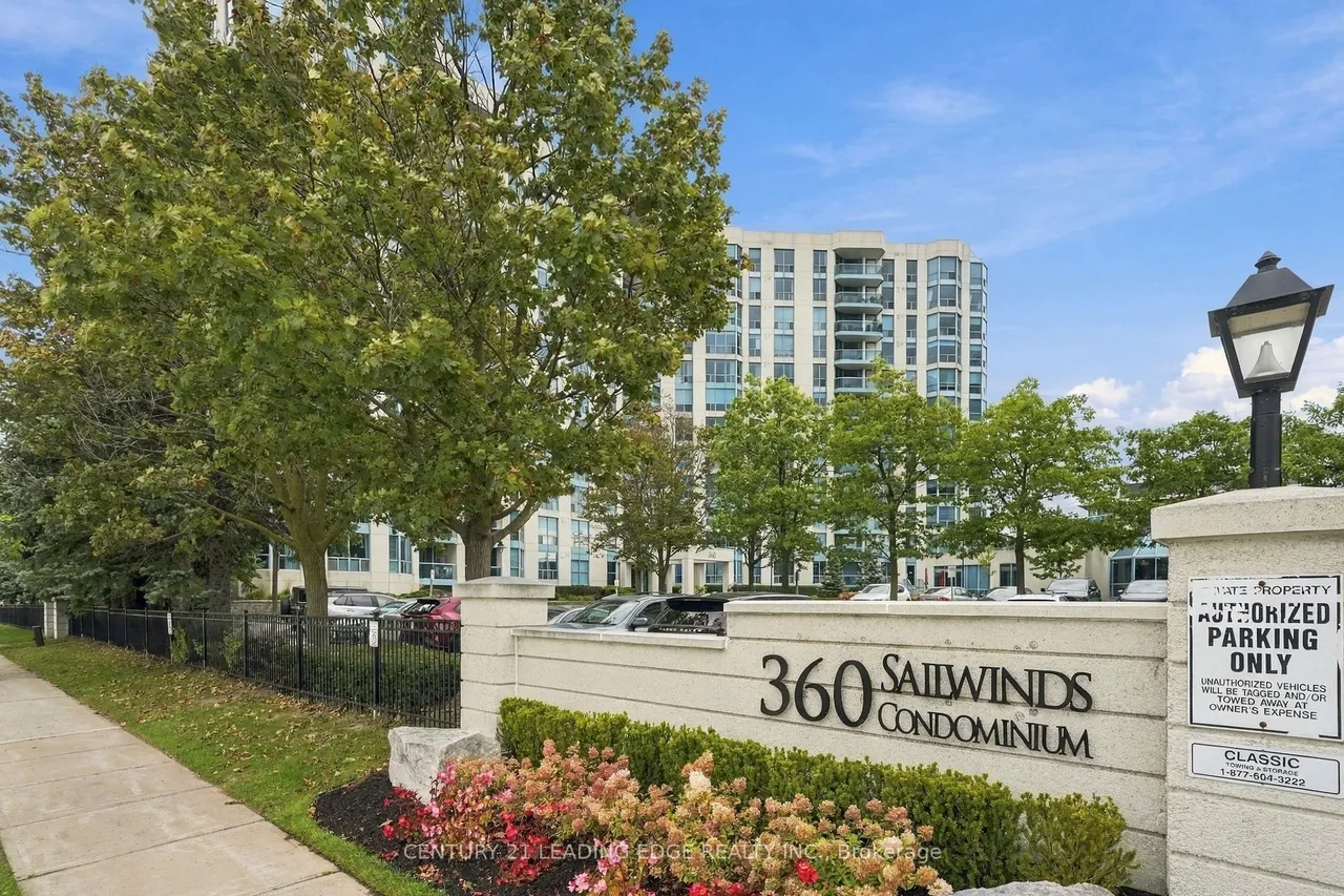 360 Watson Street W, Unit 807 — photo 2