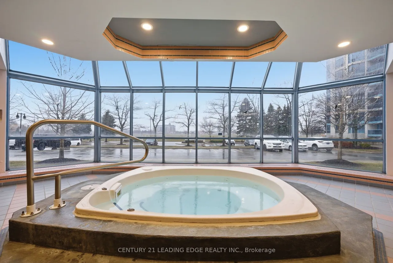 360 Watson Street W, Unit 807 — photo 50