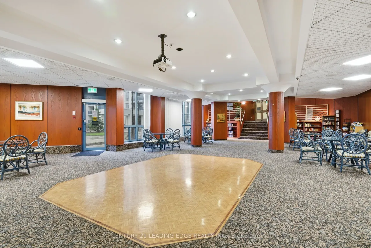 360 Watson Street W, Unit 807 — photo 49