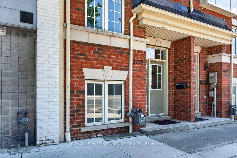 1755 Danforth Avenue — photo 3
