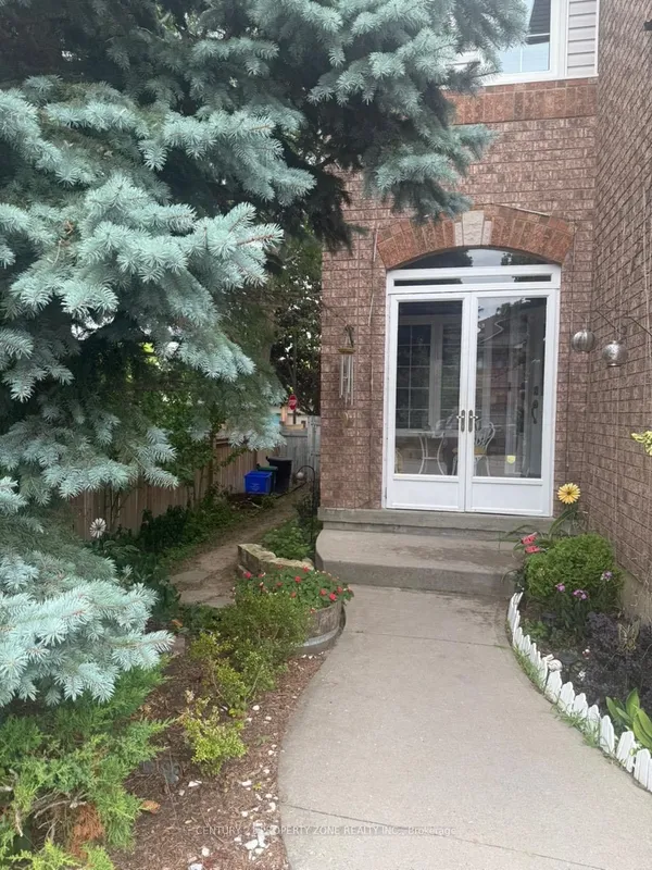 130 Waller Street — photo 2