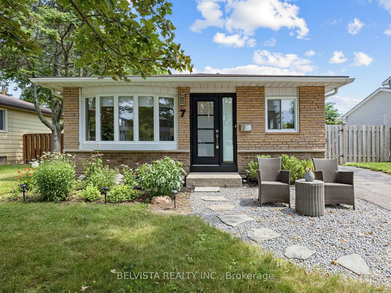 7 Agate Road — photo 2