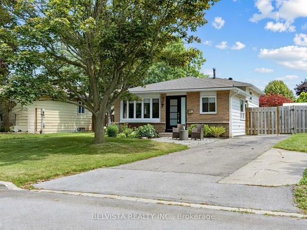 7 Agate Road