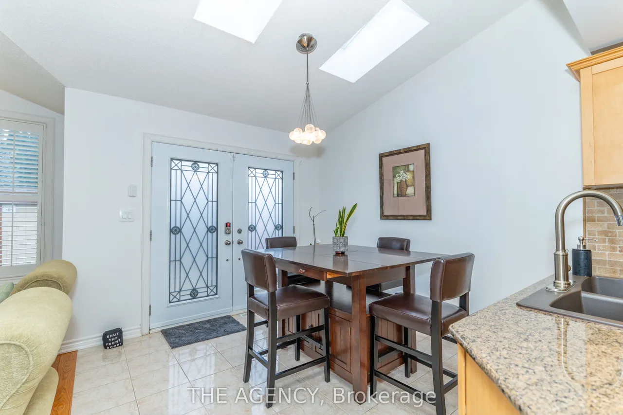 54 Thames Drive — photo 38