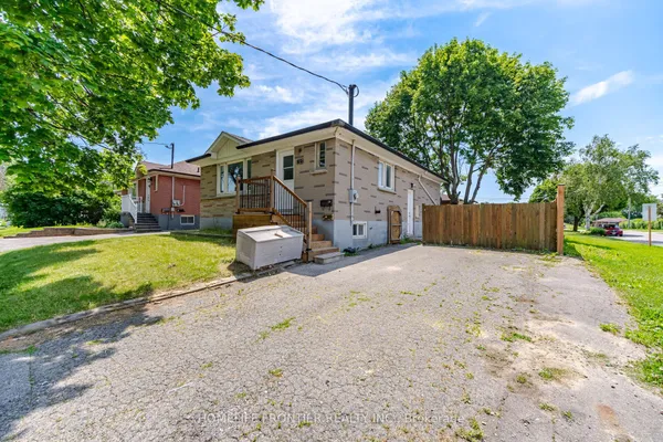 651 Olive Avenue — photo 2