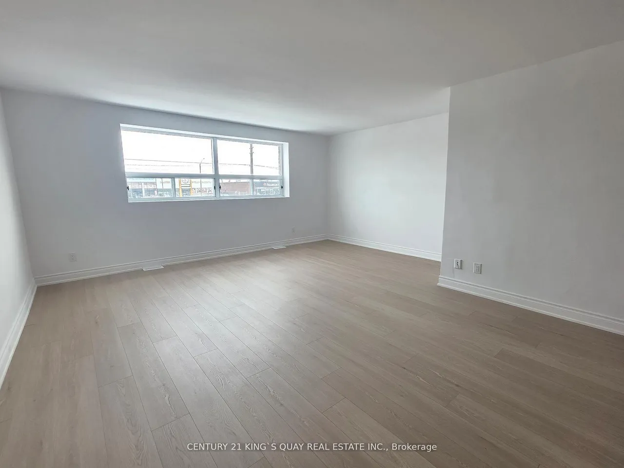 1346 Kennedy Road — photo 3