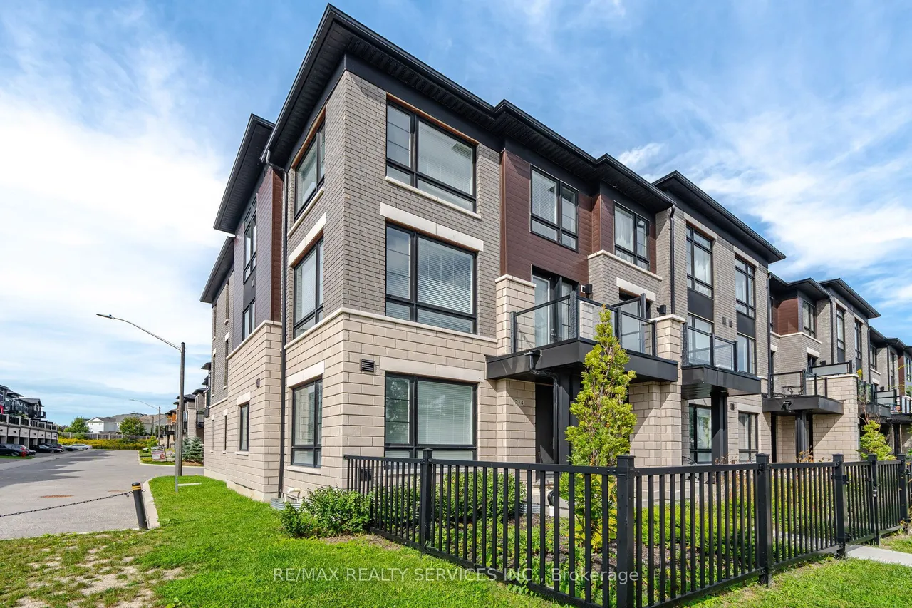 274 Carnwith Drive E — photo 3