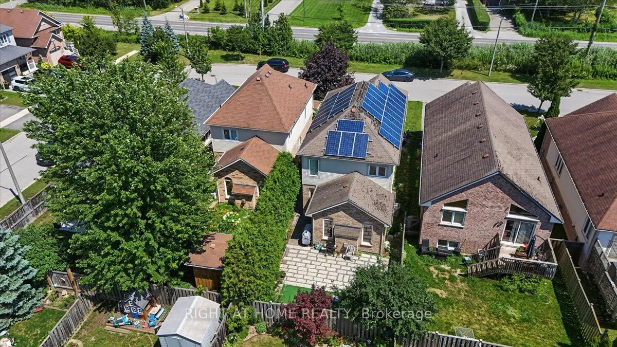 1350 Wadebridge Crescent — photo 47