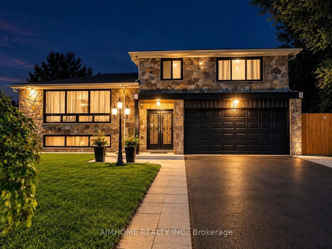 166 Guildwood Parkway — photo 3
