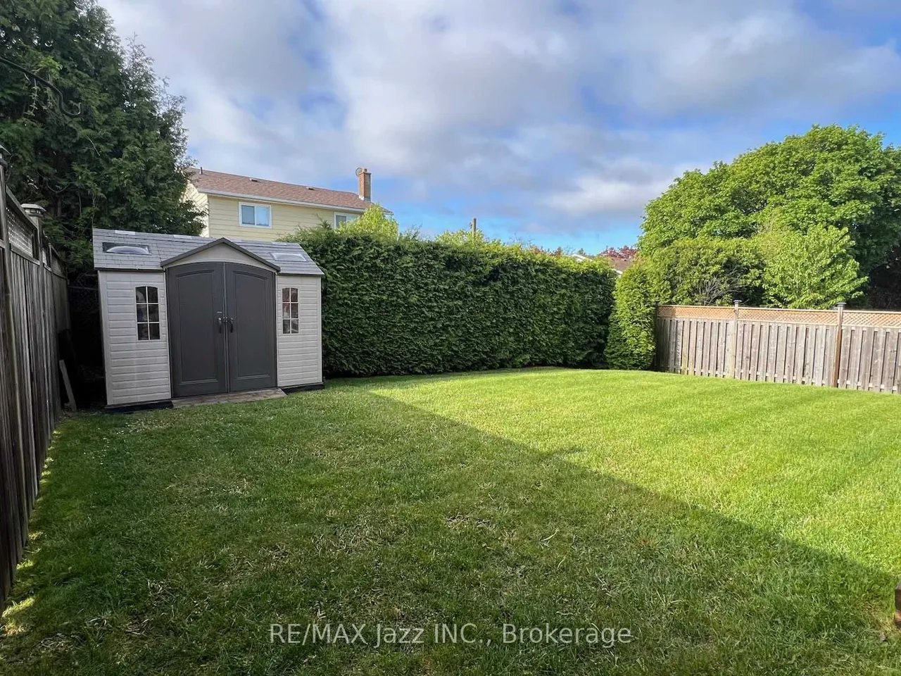892 Barbados Street — photo 50