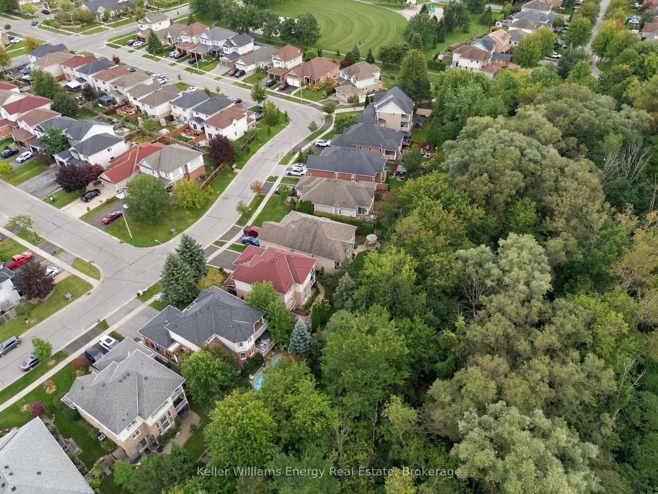 990 Glenbourne Drive — photo 49