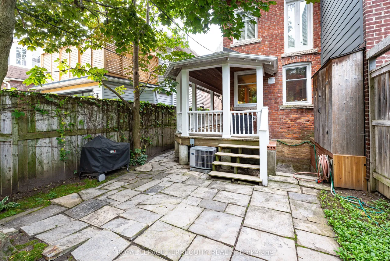 89 Leuty Avenue — photo 42