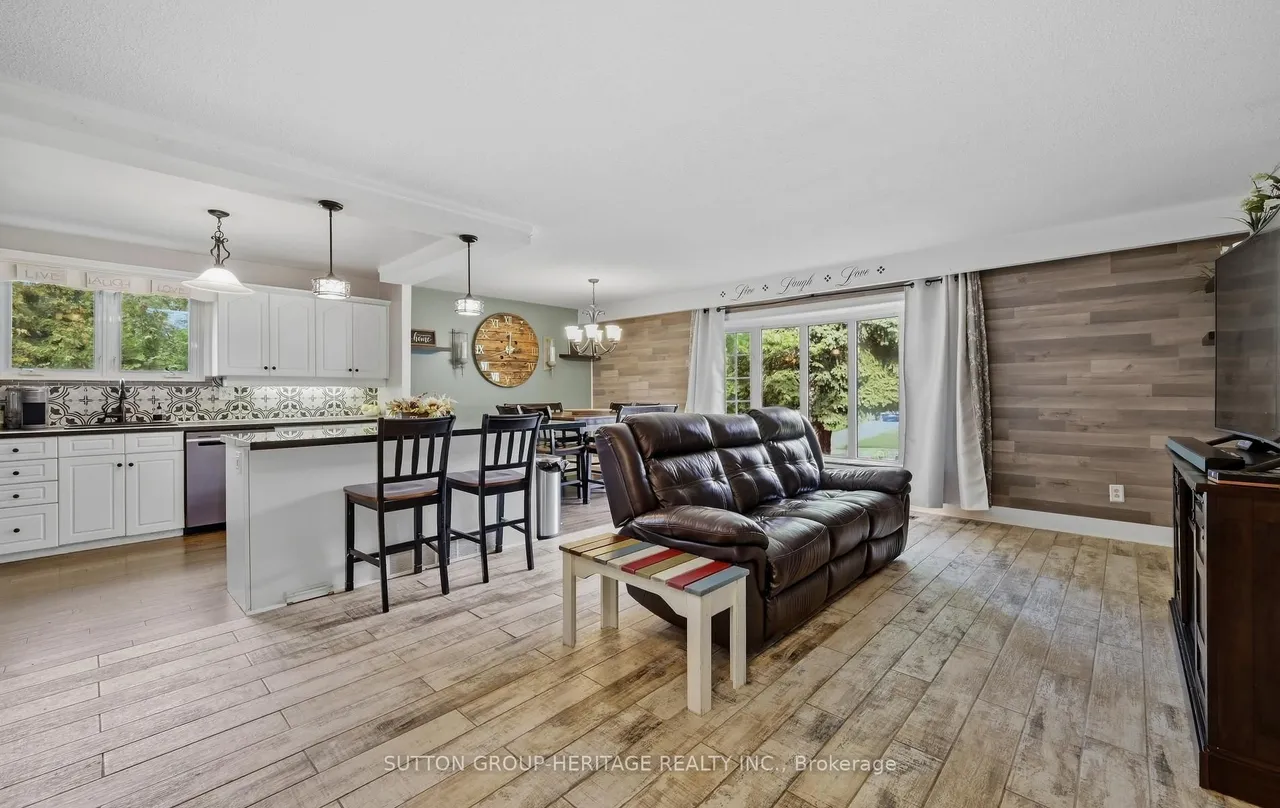 20 Strathy Road — photo 2