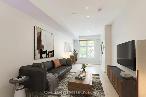 140 Broadview Avenue — photo 2
