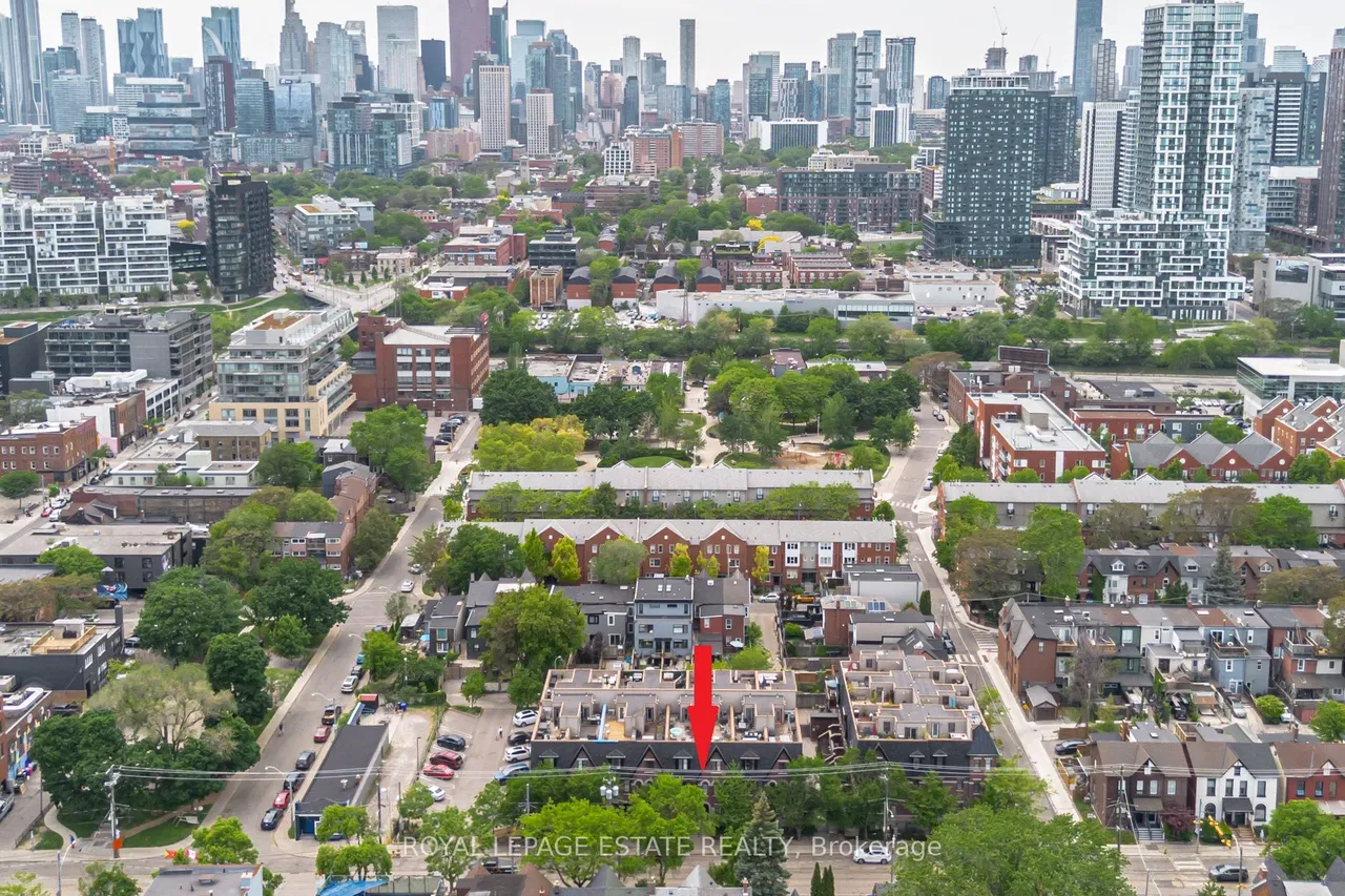 140 Broadview Avenue — photo 30