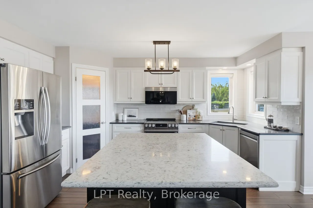152 Sheridan Street — photo 2