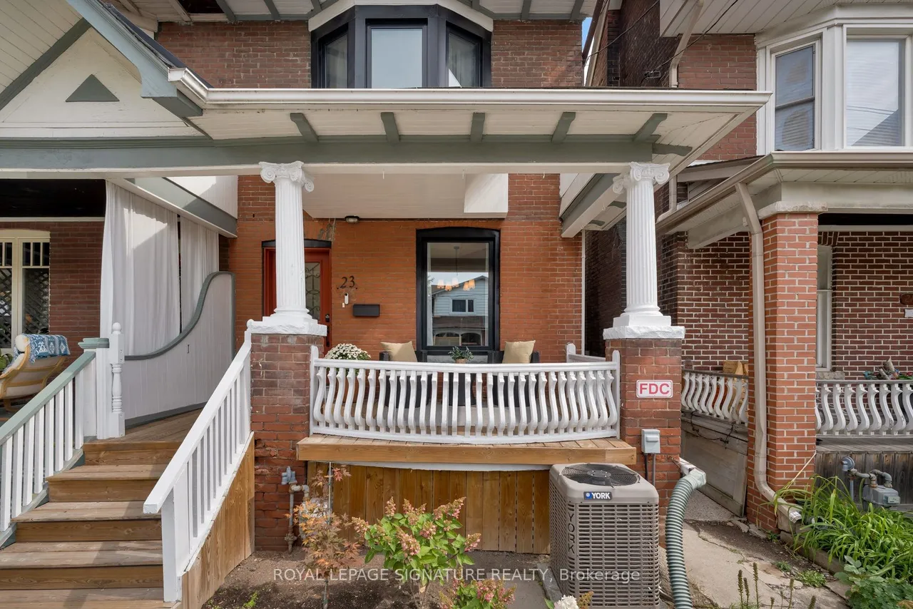 23 Greenwood Avenue — photo 2