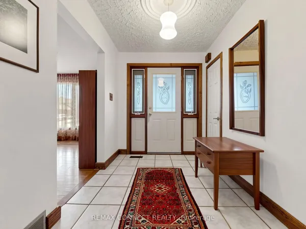 90 Sylvan Avenue — photo 2