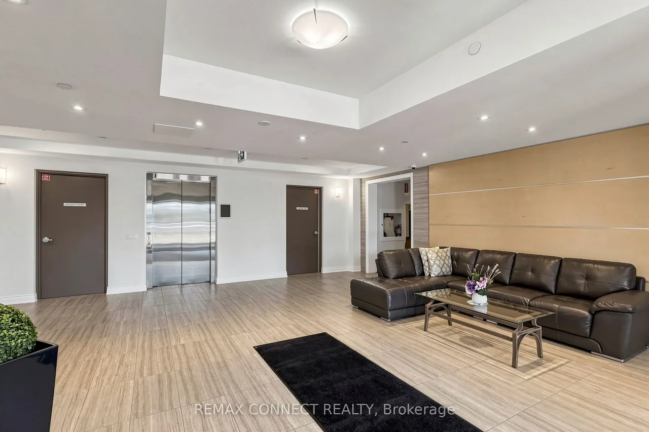 84 Aspen Springs Drive, Unit 307 — photo 2