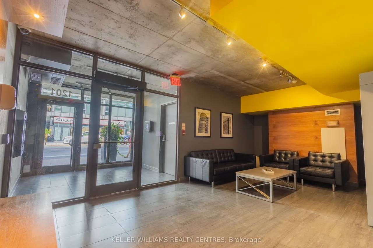 1201 Dundas Street E — photo 18