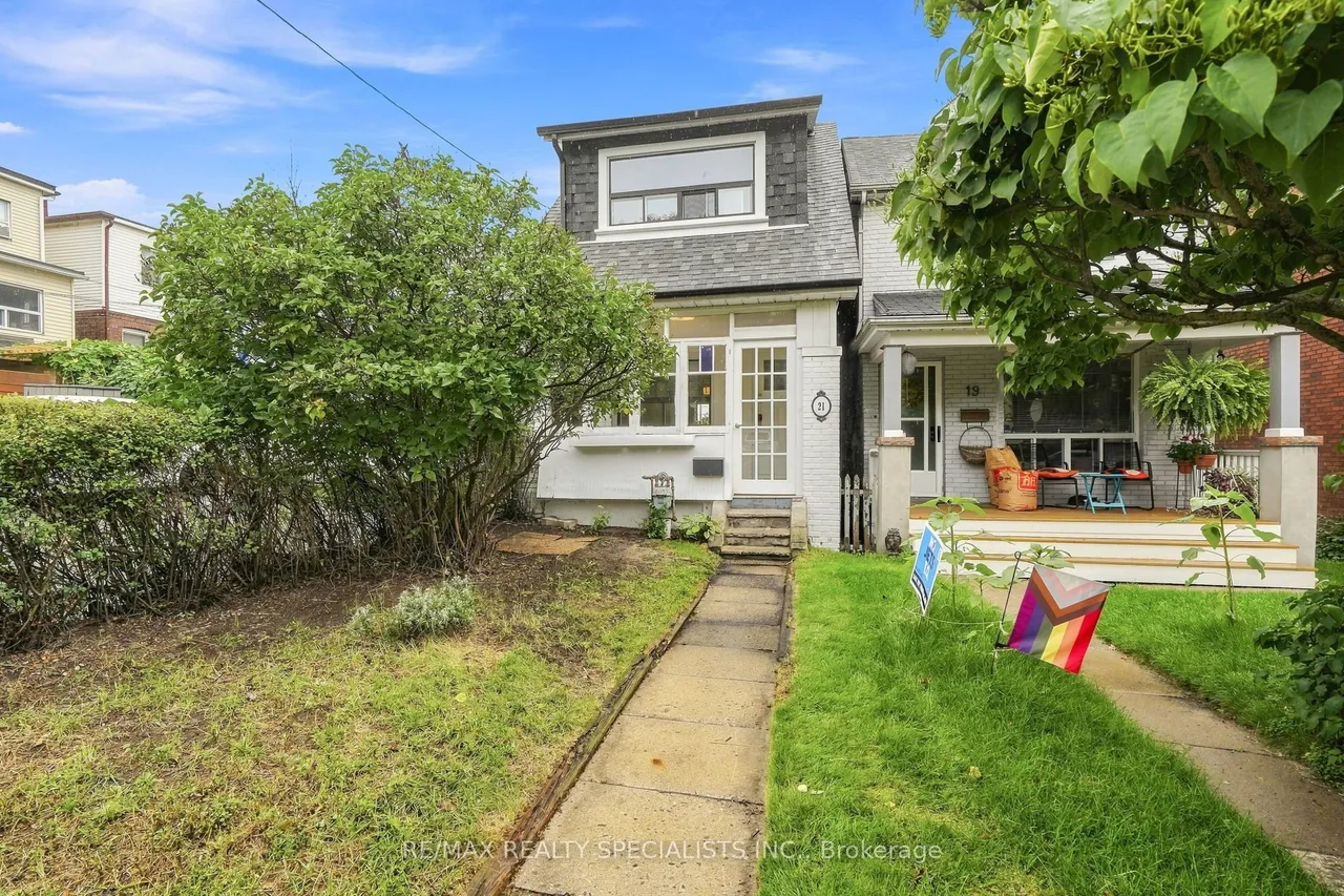 21 Mendel Avenue