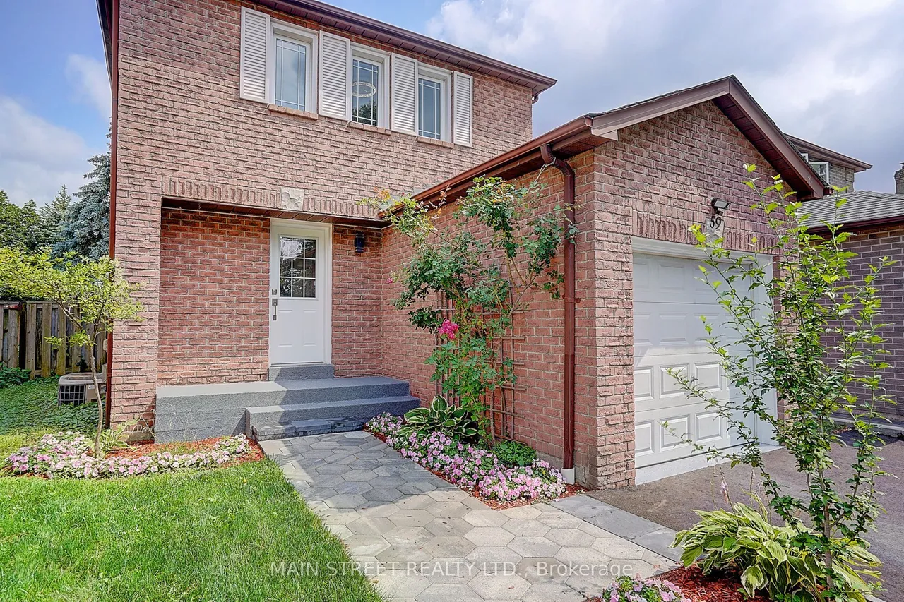 59 Stockbridge Crescent — photo 2