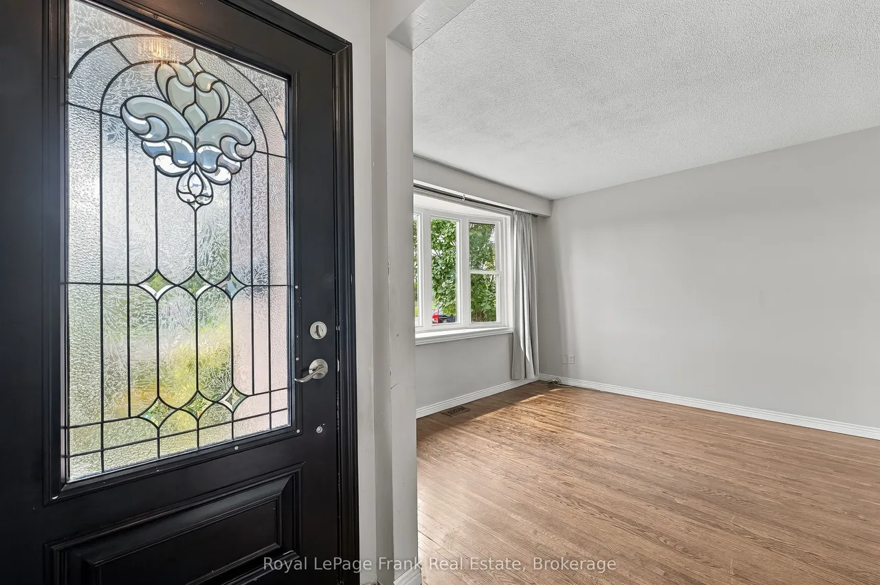 1317 Park Road S — photo 3