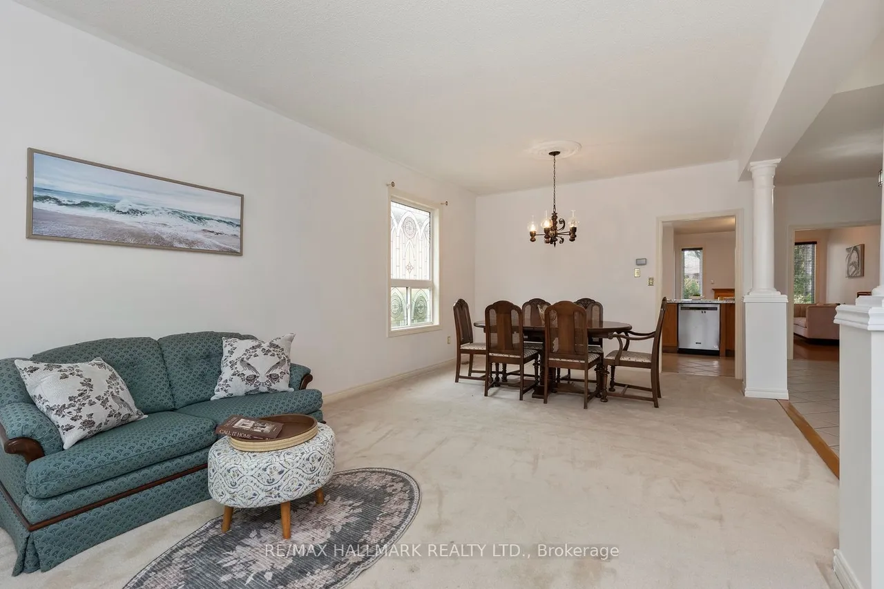 43 Kimberly Drive — photo 3