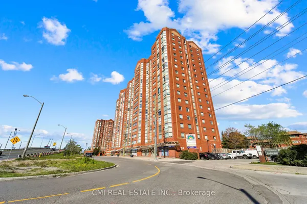 2466 Eglinton Avenue E