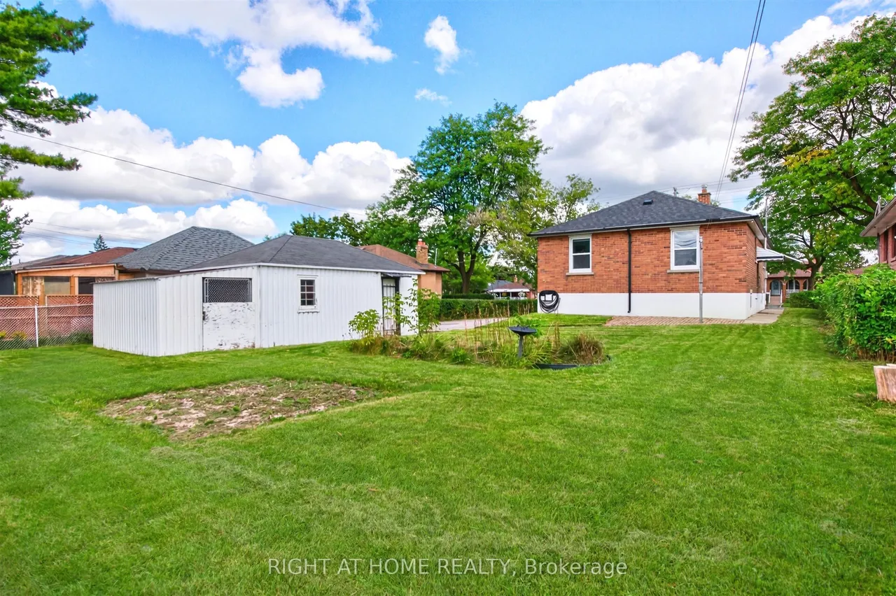 544 Brimley Road — photo 29