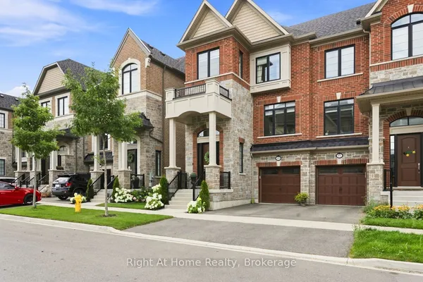 89 Elkington Crescent — photo 2
