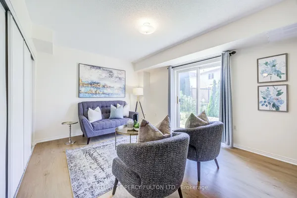 1532 Hummingbird Court — photo 2