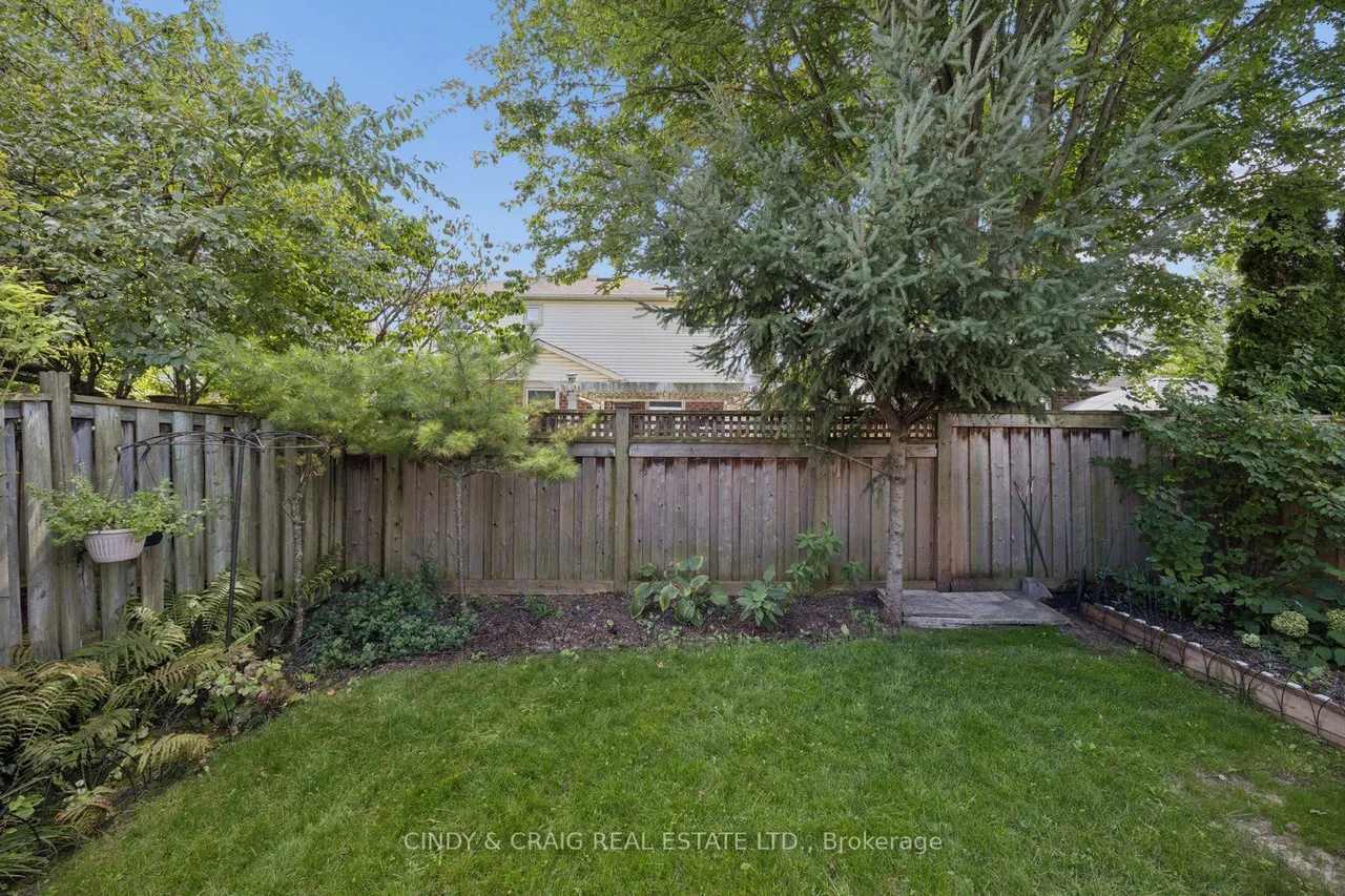 25 Mallory Street — photo 19