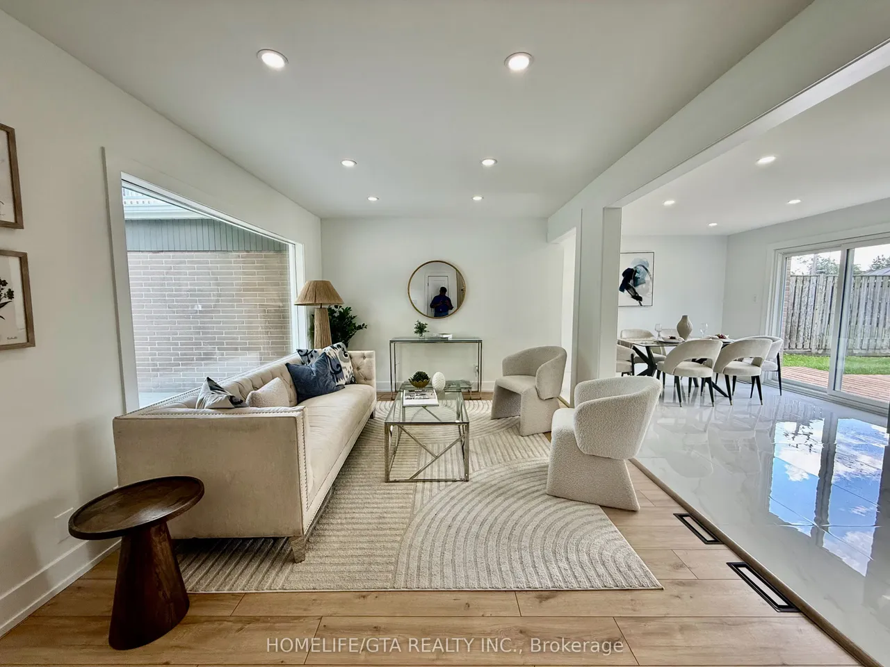 14 Heatherwood Road — photo 3