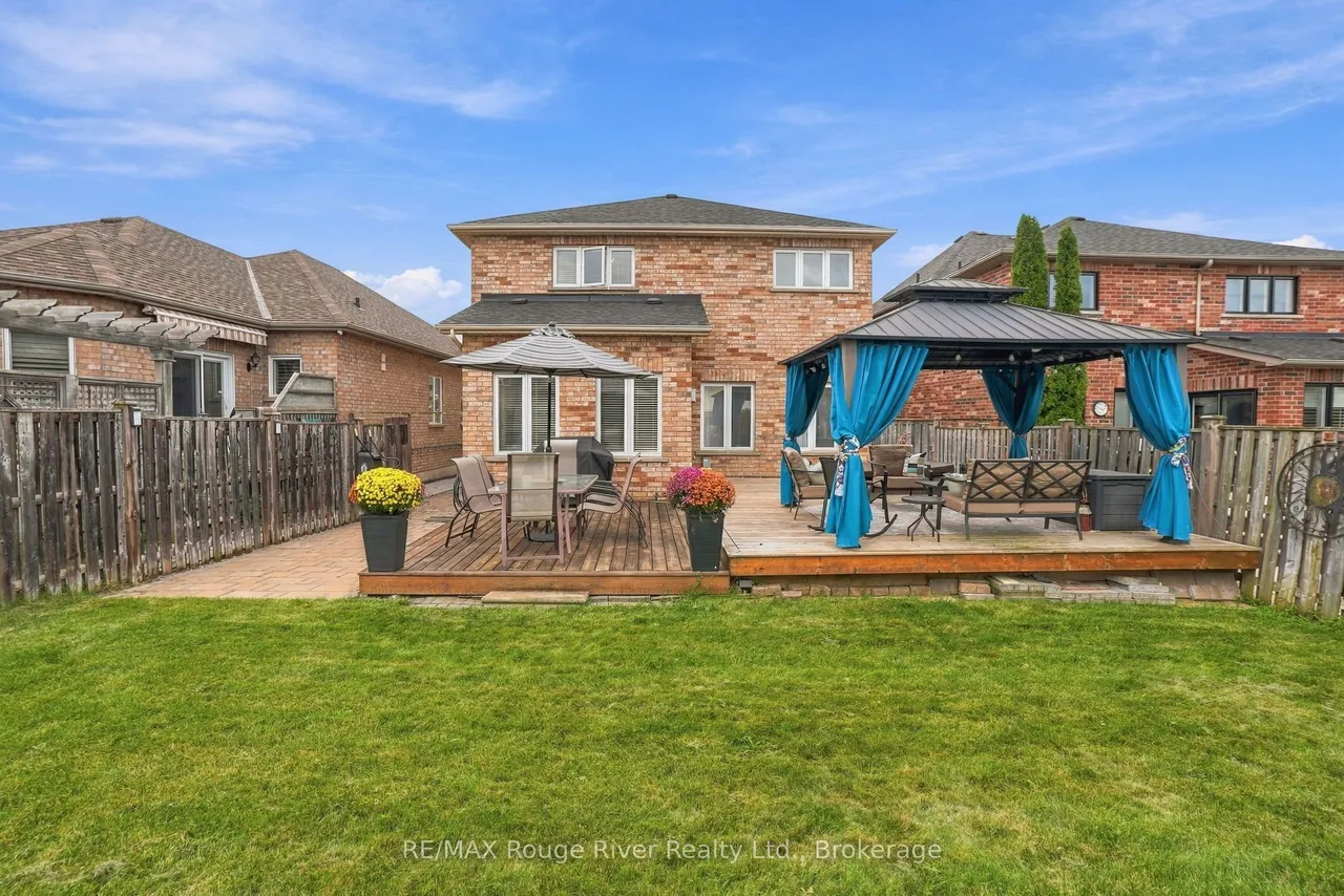 104 Fencerow Drive — photo 37