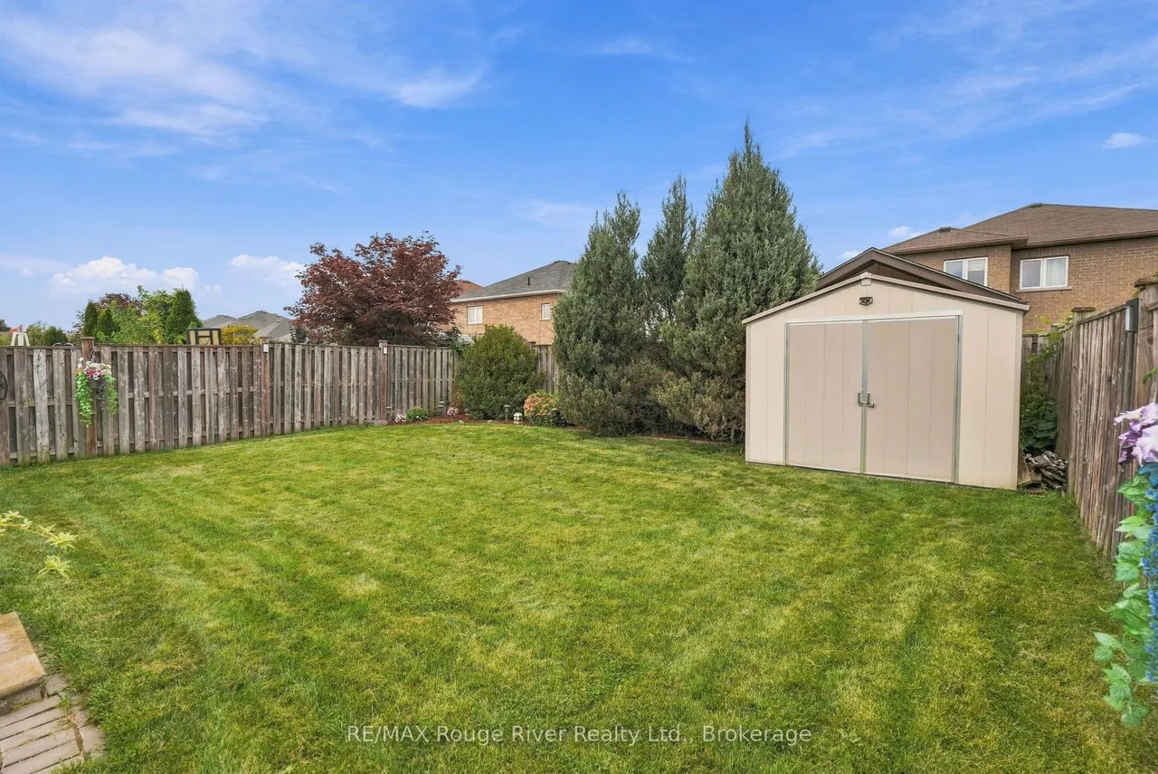 104 Fencerow Drive — photo 38