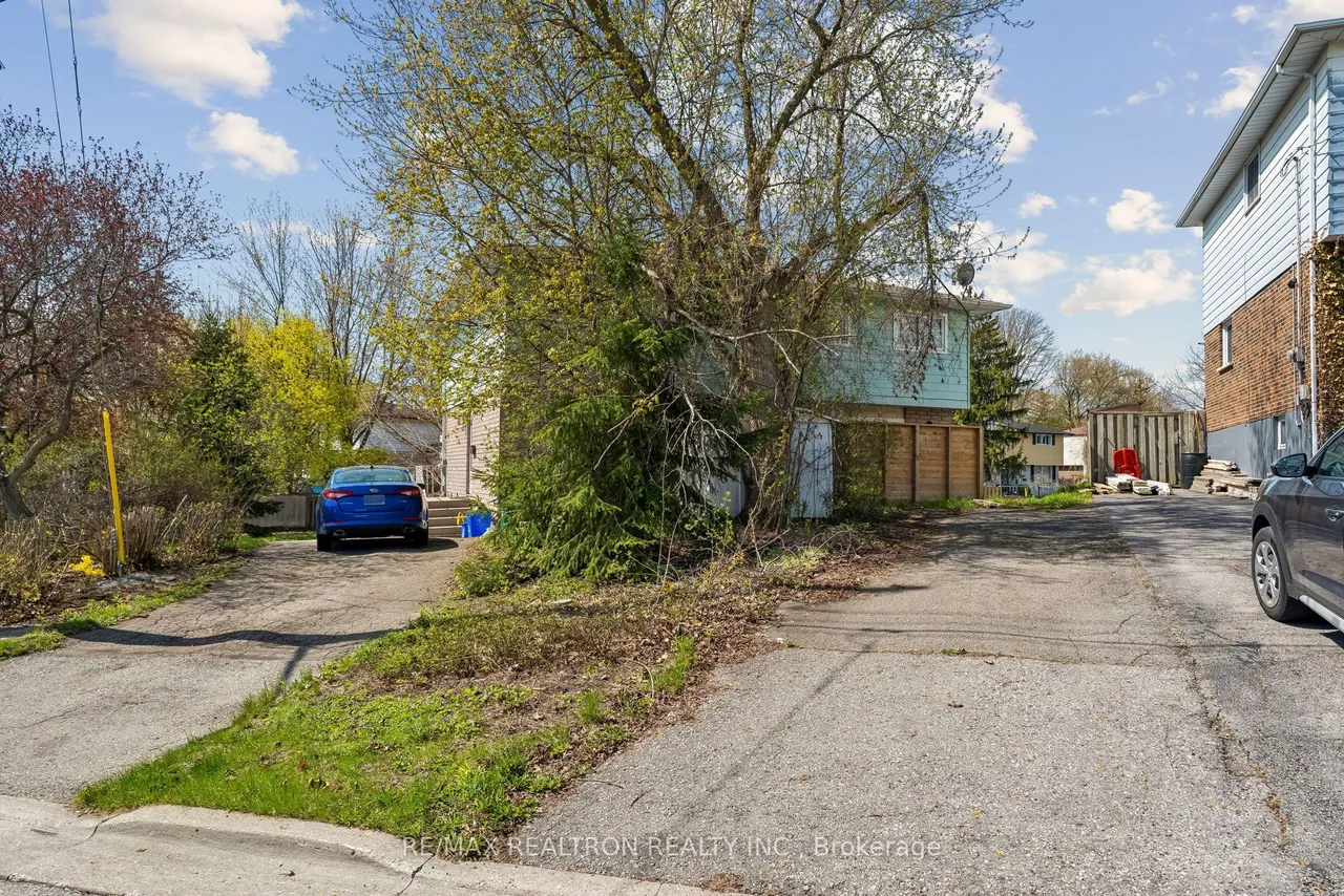 342 Fernwood Avenue — photo 31