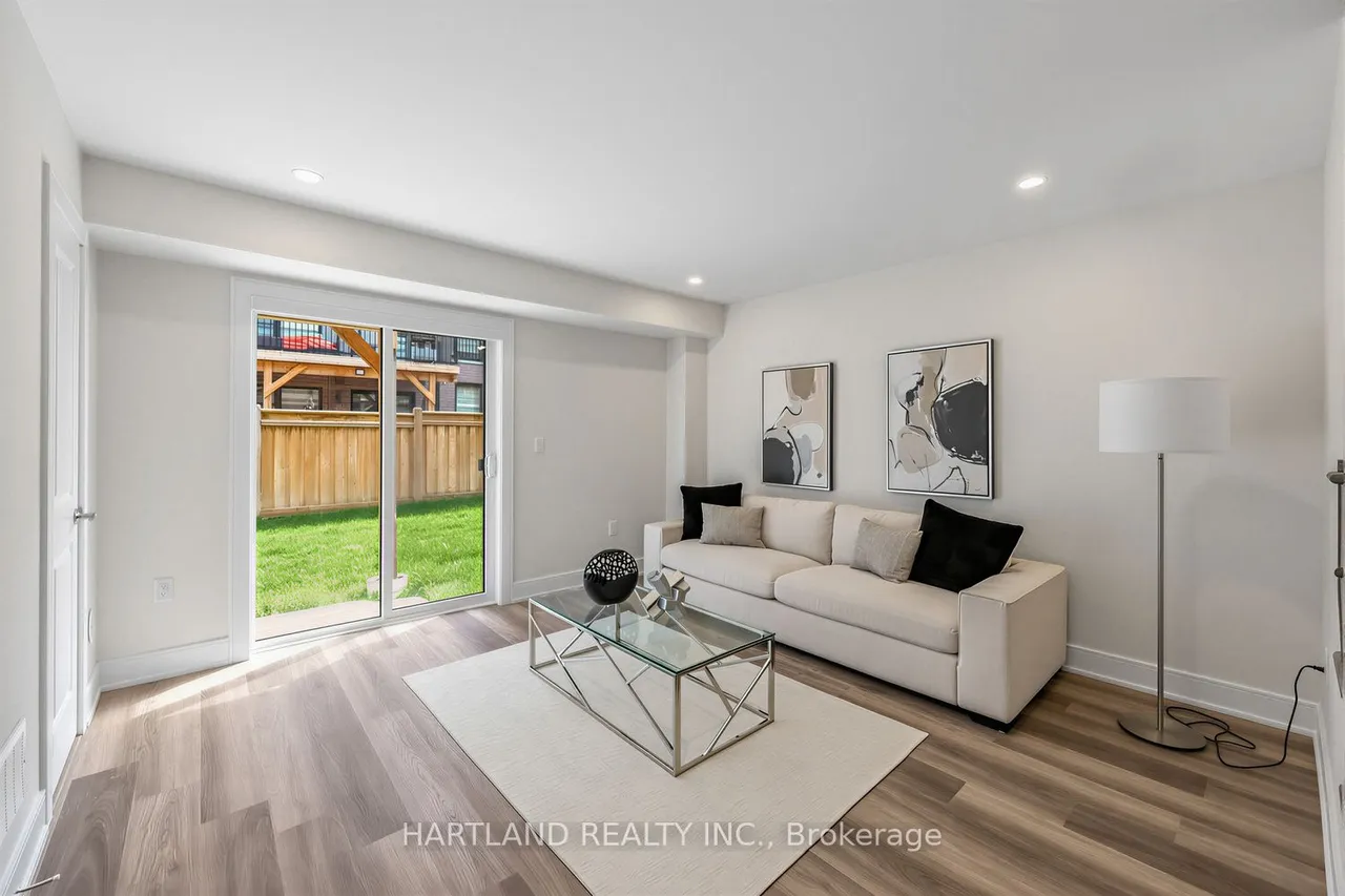1695 Dersan Street, Unit 405 — photo 3