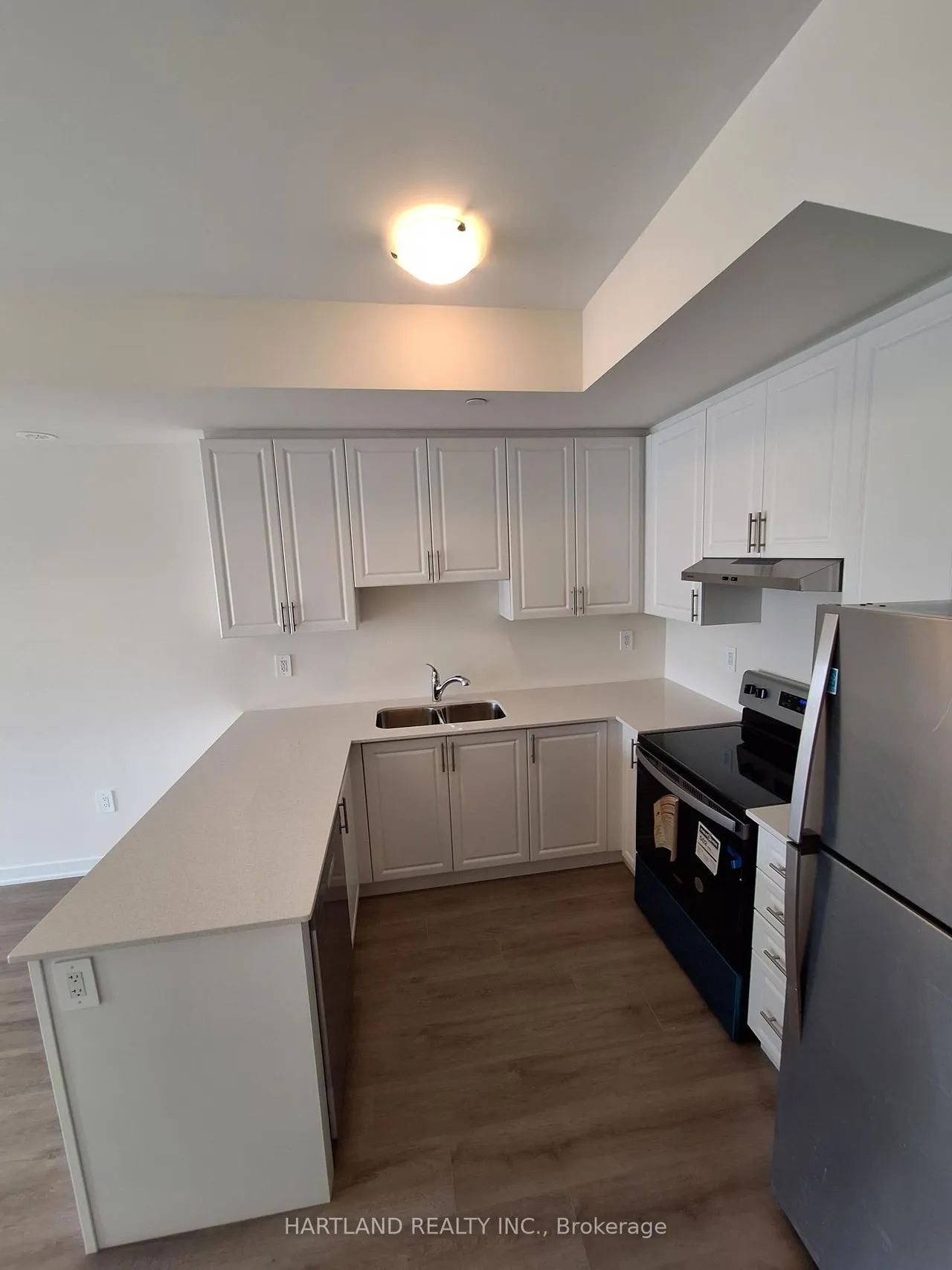 1695 Dersan Street, Unit 304 — photo 3