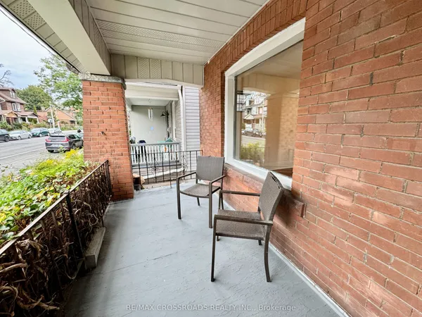 287 Greenwood Avenue — photo 2