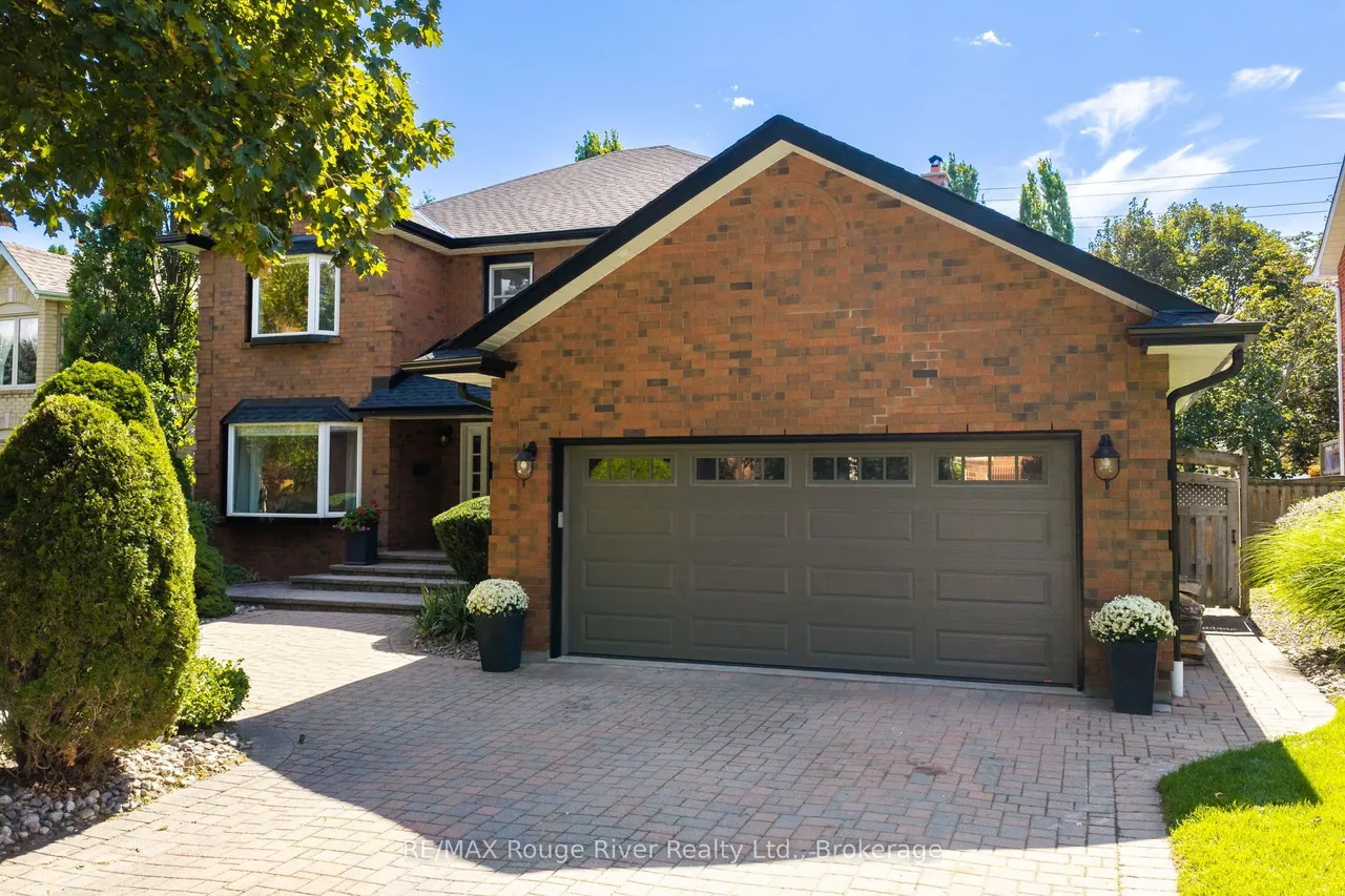 7 Lyndhurst Crescent — photo 3