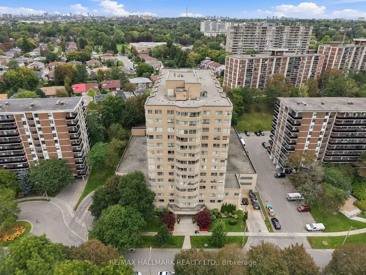 4 Park Vista — photo 3