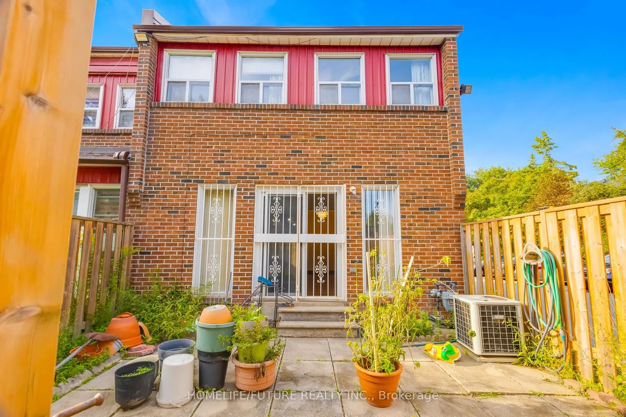 124 Dusay Place — photo 28