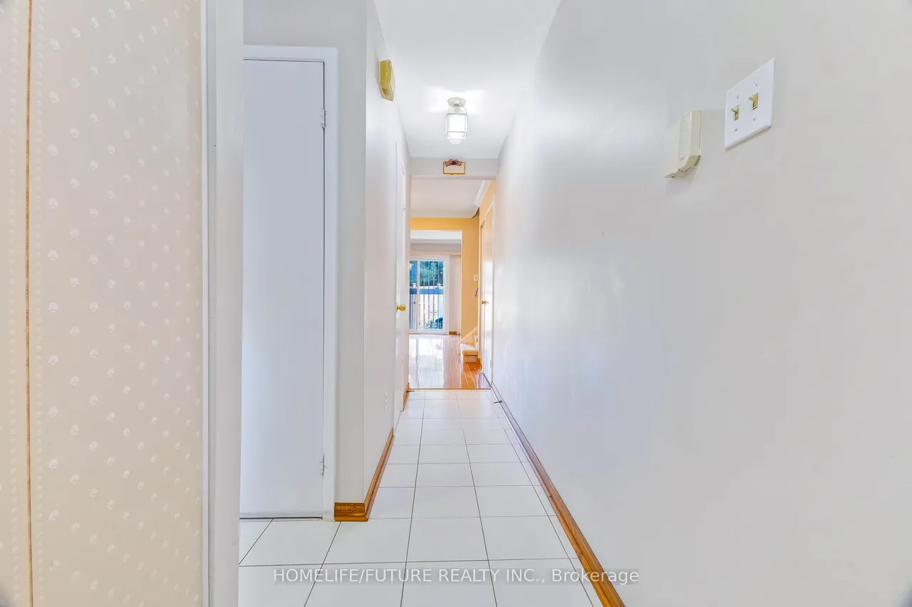 124 Dusay Place — photo 3
