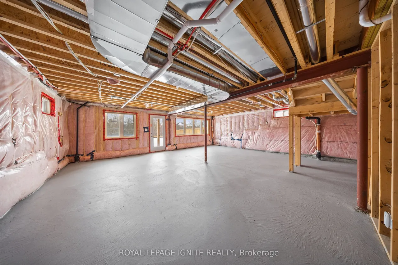 82 Closson Drive — photo 34