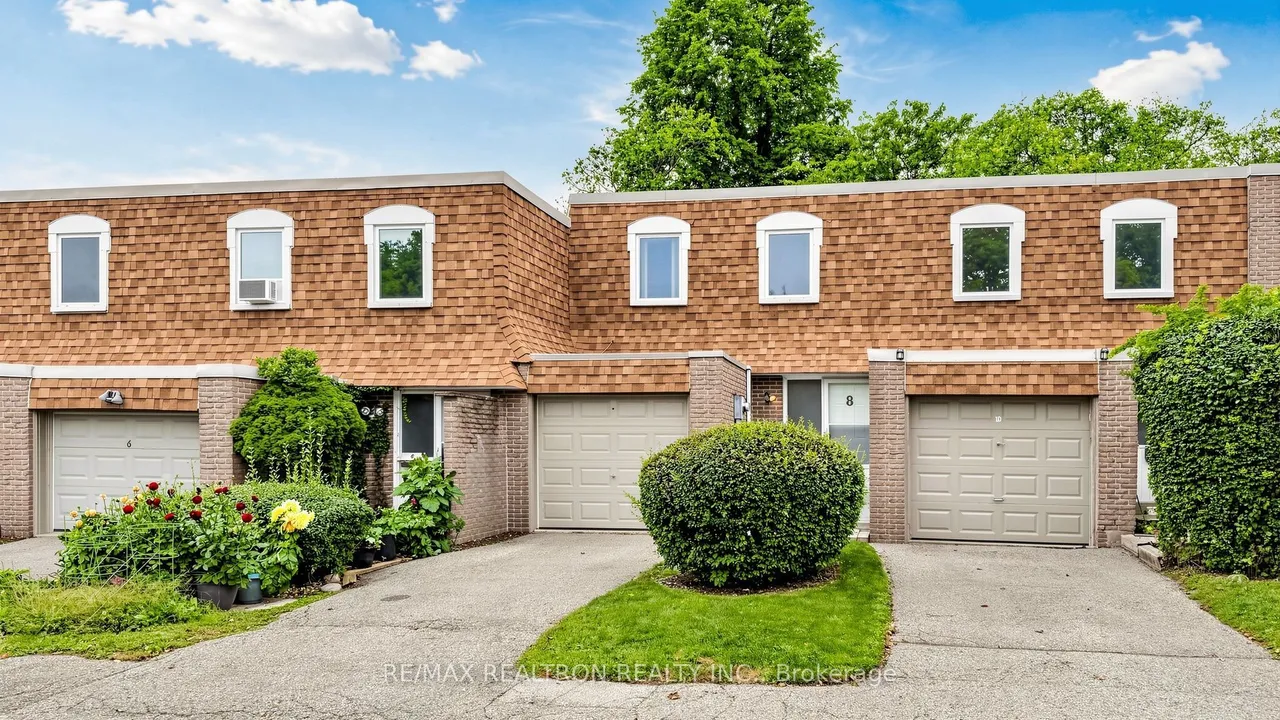 850 Huntingwood Drive — photo 3