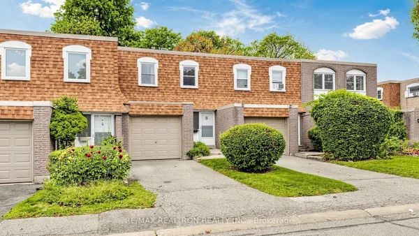 850 Huntingwood Drive — photo 2